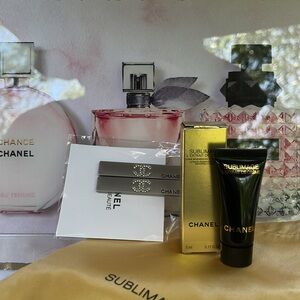 CHANEL SUBLIMAGE regeneration, restoring cream(5ml.) Bundle
REVIEW PHOTO